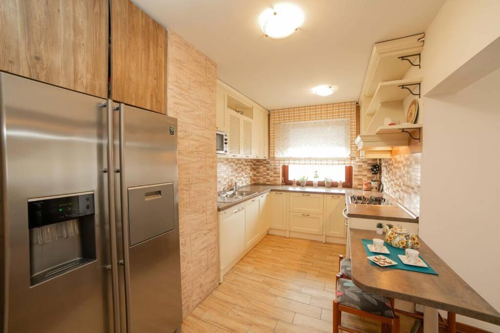 Sunny Day -Arena Zagreb , 2 Bathrooms, 102M², Экстерьер фото