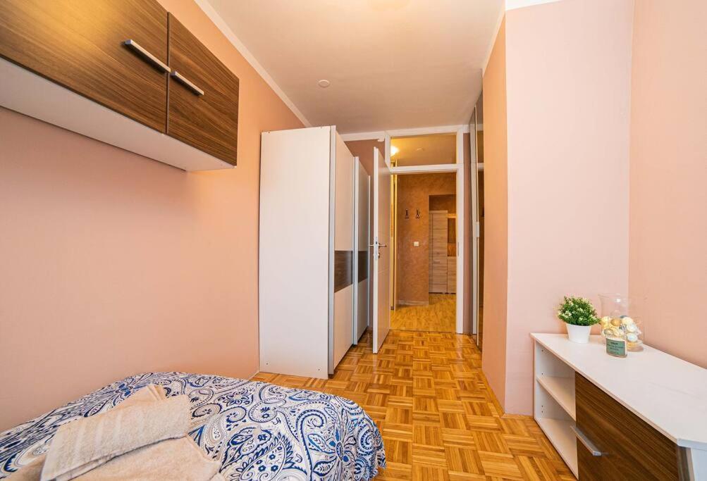 Sunny Day -Arena Zagreb , 2 Bathrooms, 102M², Экстерьер фото