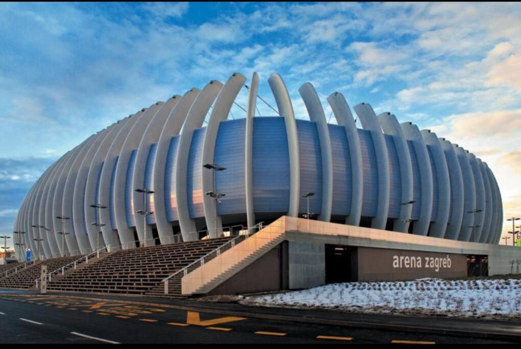 Sunny Day -Arena Zagreb , 2 Bathrooms, 102M², Экстерьер фото