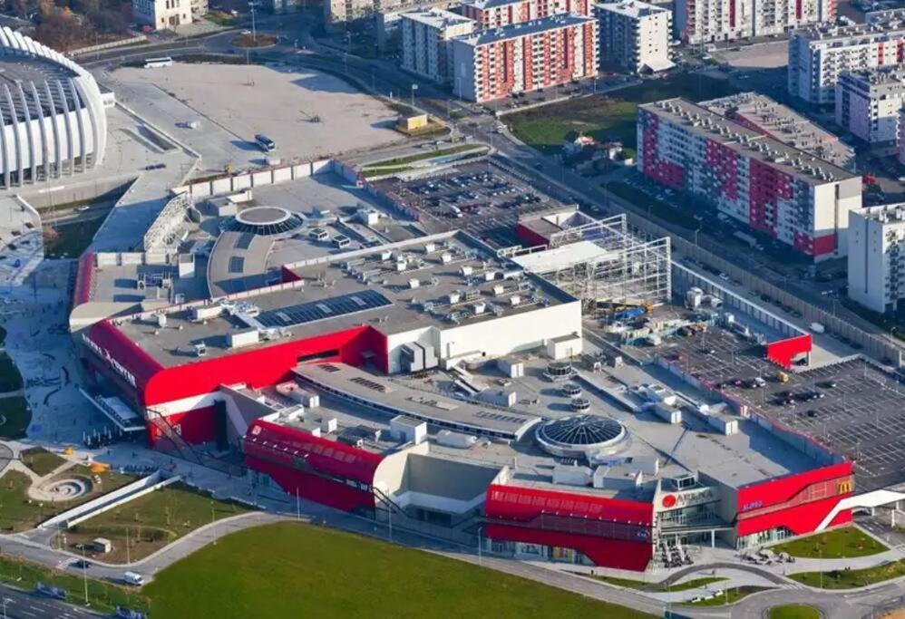 Sunny Day -Arena Zagreb , 2 Bathrooms, 102M², Экстерьер фото